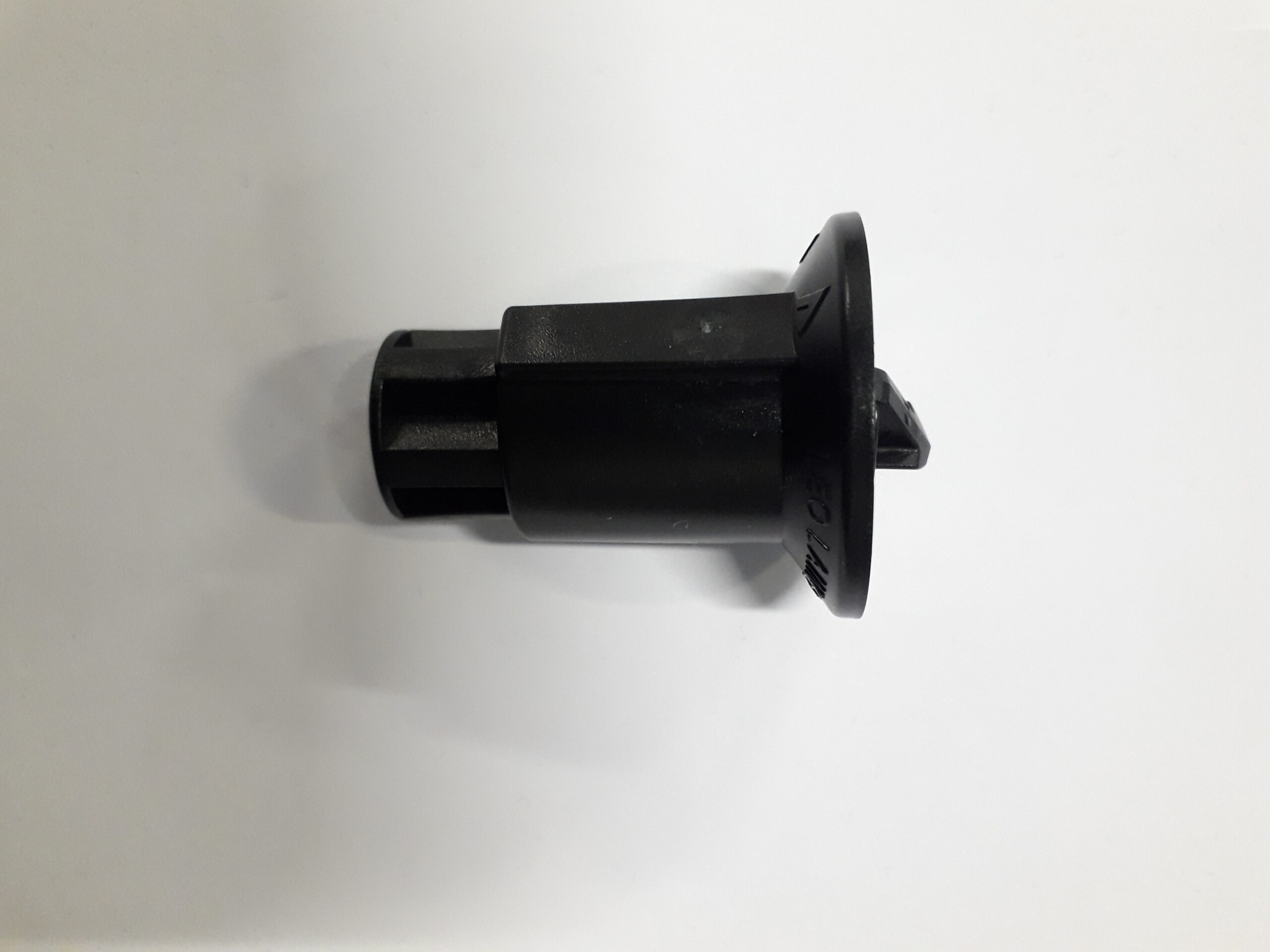 Maskipeiton kiinnike LEO 0-12mm