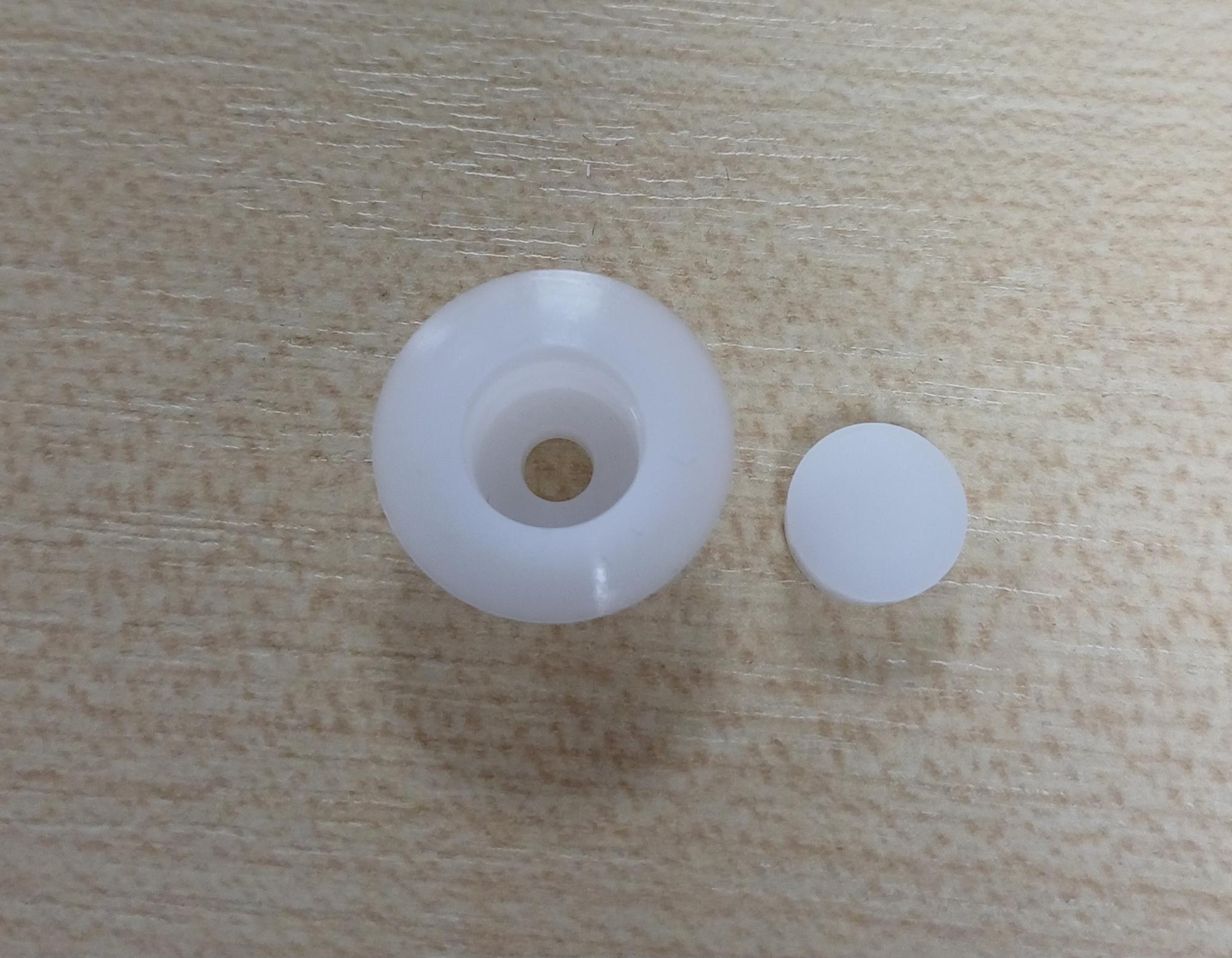 Peitetulppa valkoinen/kirkas Adria