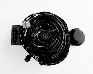 Johtosarja Ducato X290 sekä Van alkaen 2022 13-napainen, rasia, sopii myös LED