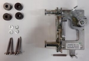 Ulko-oven lukkomekanismi ala Adria