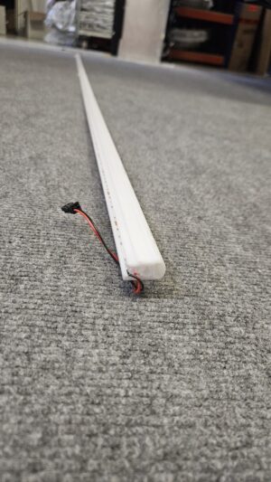 Kaapin lista acryl 2413mm, LED valo