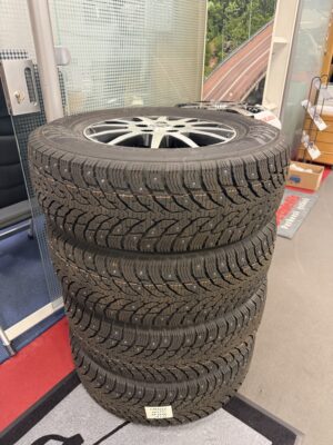 Rengassarja 5x118 16" Nokian Hakkapeliitta C3 Nastarengas